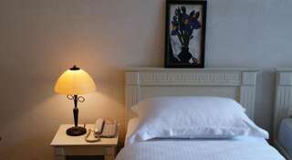 Гостиница Гомер Балаклава Улучшенный двухместный номер с 2 отдельными кроватями или 1 кроватью, вид на горы-11
